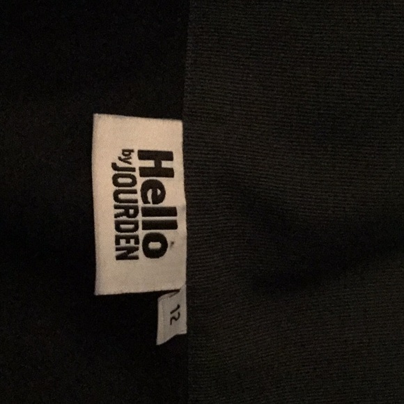 Skirt - Picture 2 of 4